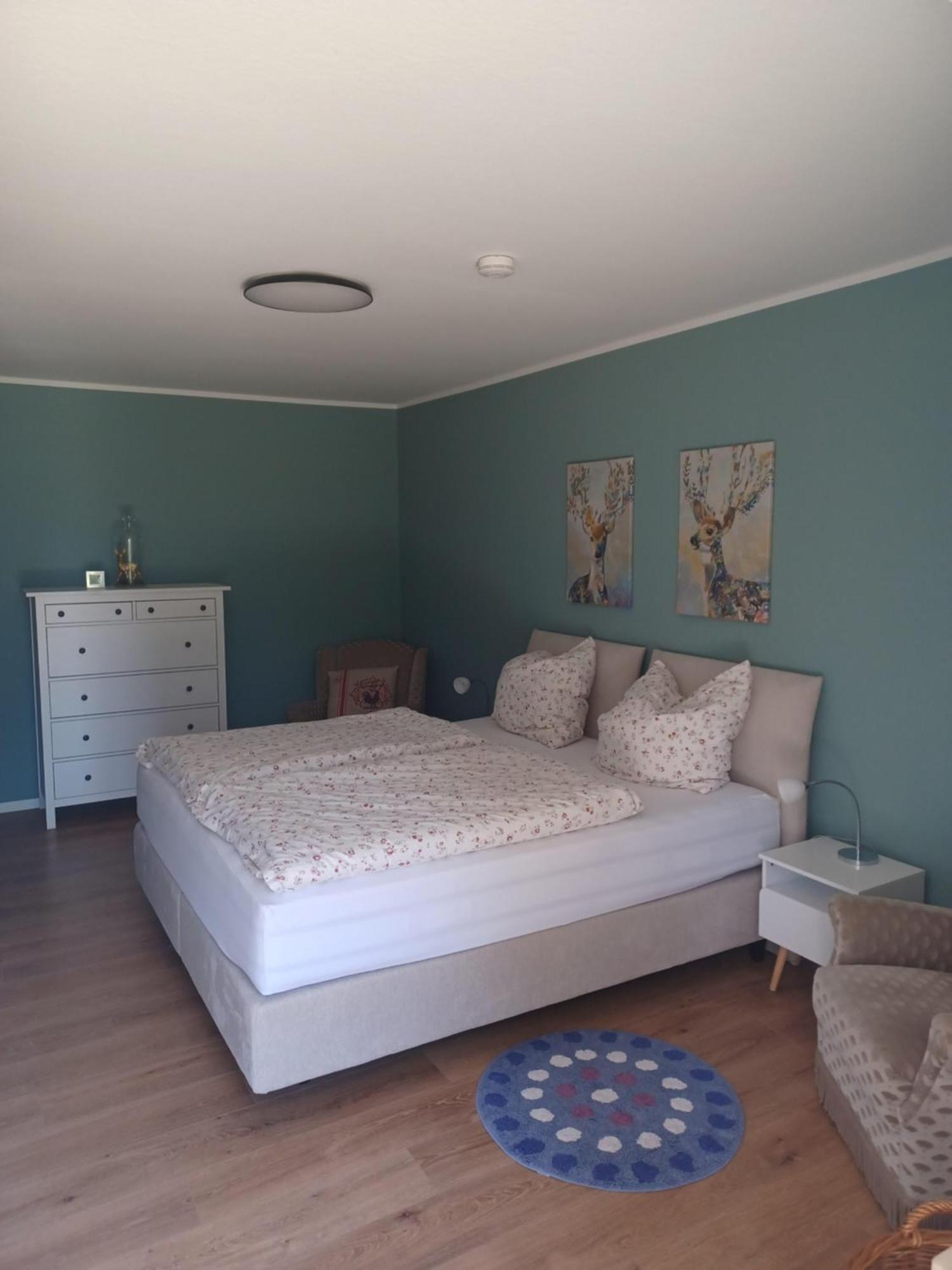 Ferienwohnung Am Hirschpark Bad Pyrmont Esterno foto